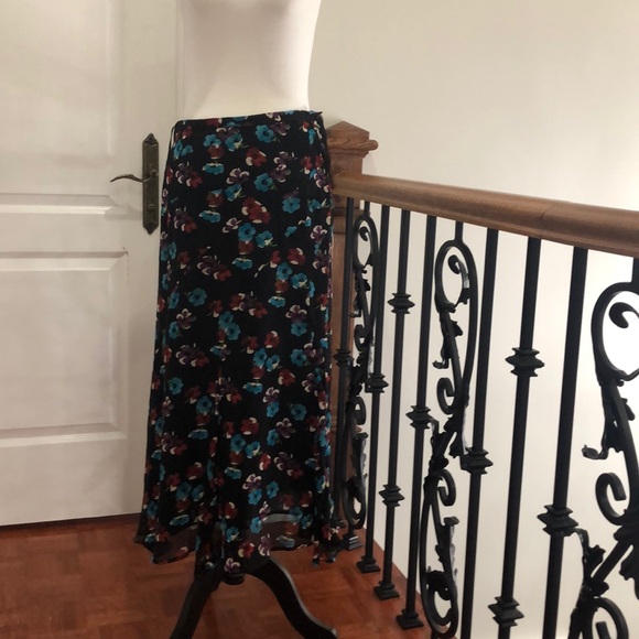 Silk Jones of New York Outfit - Picture 5 of 5